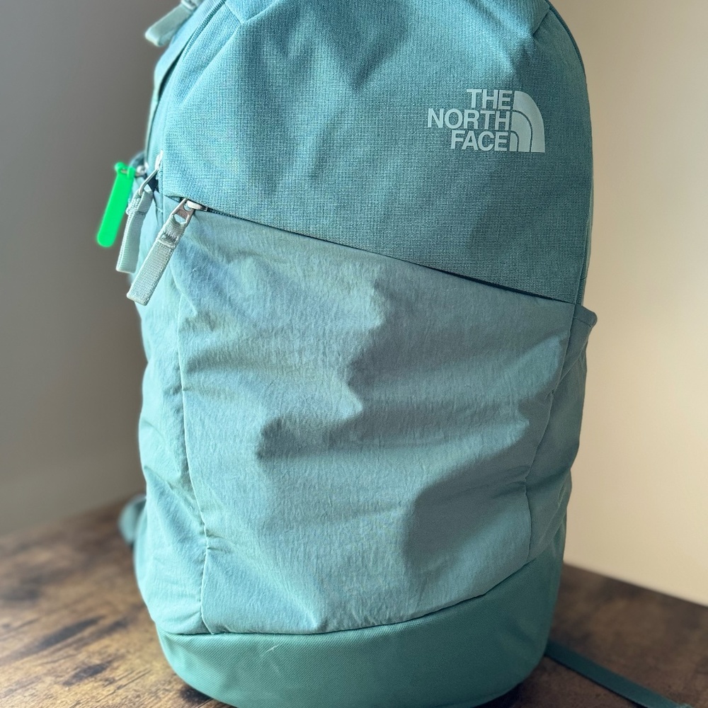 The North Face Women's Isabella 3.0 Backpack - Sage Heather Green